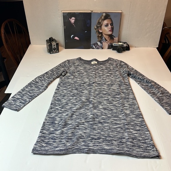 Lou & Gray heathered shift dress - Picture 4 of 9